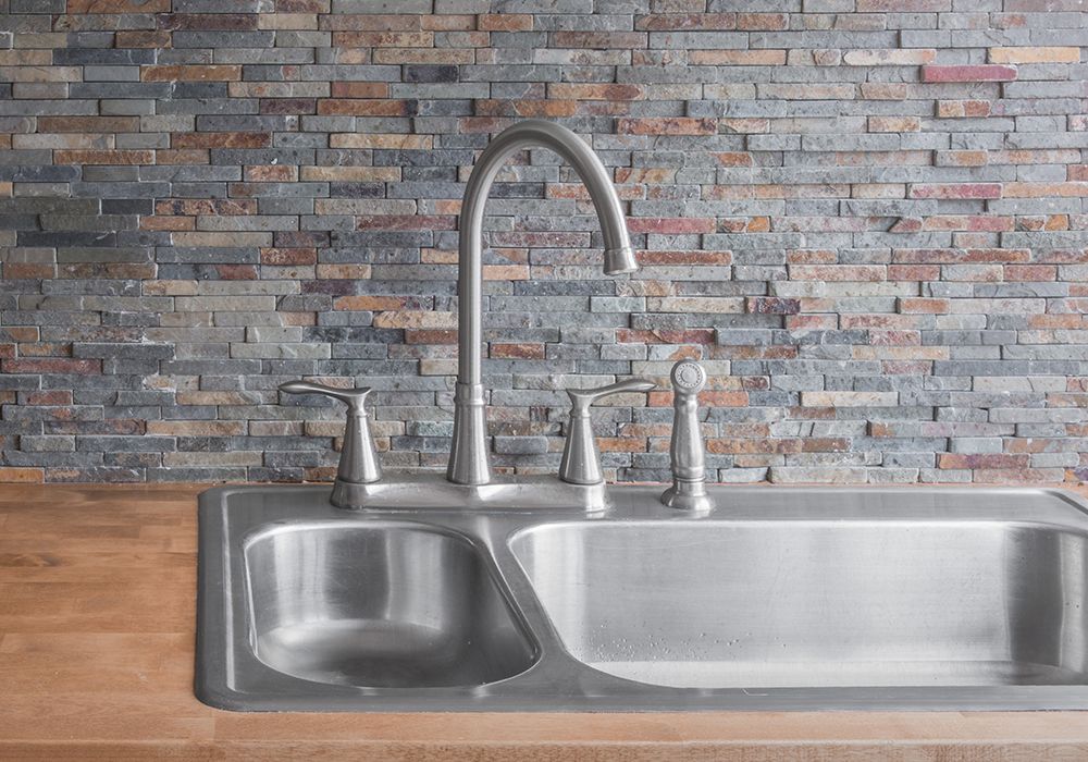 11 Ways to Create The Perfect Backsplash With Kitchen Tiles