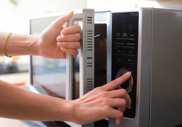 How to Buy the Perfect Microwave Oven for Your Modular Kitchen?